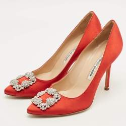 Pre Owned Manolo Blahnik Hangisi Size 38.5 Red Satin Pumps