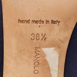 مملوكة مسبقًا Manolo Blahnik Nadira Size 38.5 Navy Blue Satin Crystal Embellished Pumps