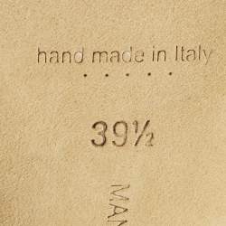 مملوكة مسبقًا حذاء كعب عالي مانولو بلانيك هانغيسي دانتيل بيج وساتان مقاس 39.5