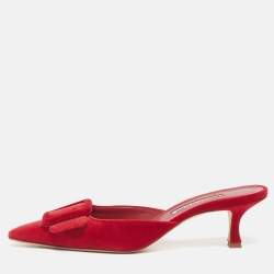Pre Owned Manolo Blahnik Maysale Size 40 Red Velvet Mules