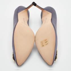 Pre Owned Manolo Blahnik Hangisi Pearl Embellished Size 39 Dark Grey Satin Pumps
