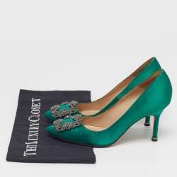 مملوكة مسبقًا Manolo Blahnik Hangisi Size 35.5 Green Satin Pumps