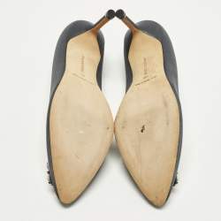 Pre Owned Manolo Blahnik Hangisi Size 39 Grey Satin Crystal Embellished Pumps