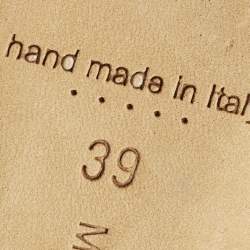 Pre Owned Manolo Blahnik Hangisi Size 39 Grey Satin Crystal Embellished Pumps