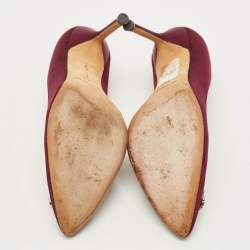 Pre Owned Manolo Blahnik Hangisi Size 39.5 Burgundy Satin Crystal Embellished Pumps