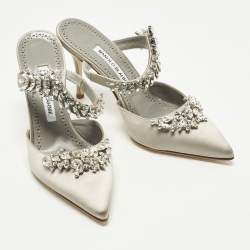 Pre Owned Manolo Blahnik Lurum Crystal Embellished Size 37.5 Grey Satin Mules 