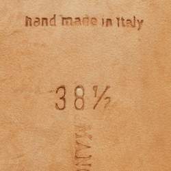 مملوكة مسبقًا Manolo Blahnik Size 38.5 Black Lizard Embossed Leather Pointed Toe Pumps