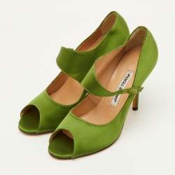 مملوكة مسبقًا Manolo Blahnik Size 39 Green Satin Mary Jane Peep Toe Pumps
