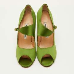 مملوكة مسبقًا Manolo Blahnik Size 39 Green Satin Mary Jane Peep Toe Pumps