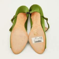 مملوكة مسبقًا Manolo Blahnik Size 39 Green Satin Mary Jane Peep Toe Pumps