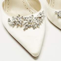 Pre Owned Manolo Blahnik Lurum Crystal Embellished Size 39.5 Ivory Satin Mules 
