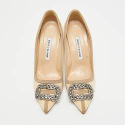 Pre Owned Manolo Blahnik Gotrian Size 38.5 Cream/Grey Fabric Crystal Embellised Pumps