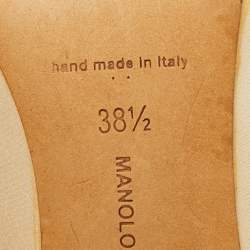 Pre Owned Manolo Blahnik Gotrian Size 38.5 Cream/Grey Fabric Crystal Embellised Pumps