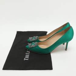 Pre Owned Manolo Blahnik Hangisi Size 41 Green Satin Pumps