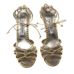 مملوكة مسبقًا Manolo Blahnik Metallic Gold Leather Strappy Ankle Wrap Sandals Size 38