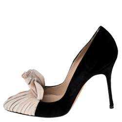 Pre Owned Manolo Blahnik Beige And Black Suede Arleti Frill Detail Pumps Size 37
