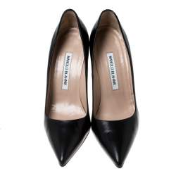 Pre Owned حذاء كعب عالي مانولو بلانيك بي بي مقدمة مدببة جلد أسود مقاس 37