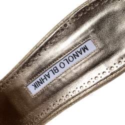 Pre Owned صندل مانولو بلانيك مفتوح جلد ذهبي ميتالك مقاس 42