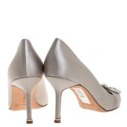 Pre Owned حذاء كعب عالي مانولو بلانيك هانغيسي مرصع كريستال ساتان رصاصي مقاس 38