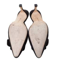 Pre Owned صندل سلايد مانولو بلانيك "مايسال" بمقدمة مدببة سويدي و جلد أسود مقاس 37.5