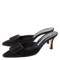 Pre Owned صندل سلايد مانولو بلانيك "مايسال" بمقدمة مدببة سويدي و جلد أسود مقاس 37.5