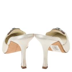 Manolo Blahnik Off-white 'Eufrasia' Mule Sandals Size 37