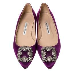 مملوكة مسبقًا Manolo Blahnik Purple Satin Hangisi Crystal Embellished Ballet Flats Size 37.5