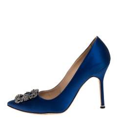 Pre Owned Manolo Blahnik Blue Satin Hangisi Crystal Embellished Pumps Size 38.5