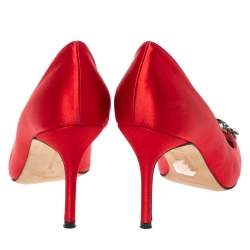 Pre Owned حذاء كعب عالي مانولو بلانيك "اوفراسيا" مقدمة مدببة ساتان أحمر مقاس 37.5