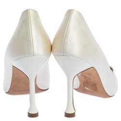 Pre Owned حذاء كعب عالي مانولو بلانيك "اوفراسيا" بمقدمة مدببة ساتان أبيض مقاس 36.5