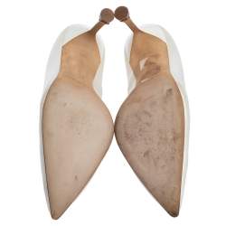 Pre Owned حذاء كعب عالي مانولو بلانيك "اوفراسيا" بمقدمة مدببة ساتان أبيض مقاس 36.5