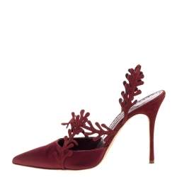 Pre Owned صندل مانولو بلانيك فتحة كعب ورقة شجر ساتان عنابي مقاس 39.5