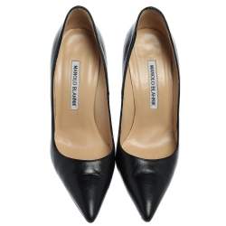 مملوكة مسبقًا حذاء كعب عالي مانولو بلانيك بي بي مقدمة مدببة جلد أسود مقاس 36