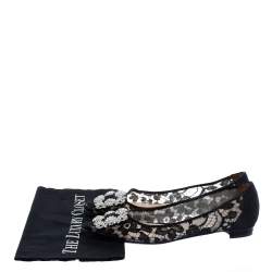 Pre Owned Manolo Blahnik Black Lace and Satin Hangisi Ballet Flats Size 38.5