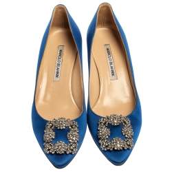 Pre Owned Manolo Blahnik Blue Satin Hangisi Pumps Size 37.5