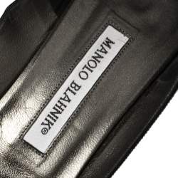 Pre Owned حذاء كعب عالى مانولو بلانيك كعب كيتين جلد لامع بروغ أسود مقاس 37.5