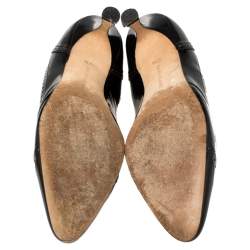 Pre Owned حذاء كعب عالى مانولو بلانيك كعب كيتين جلد لامع بروغ أسود مقاس 37.5