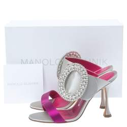 مملوكة مسبقًا Manolo Blahnik Grey Satin Fibiona Crystal Embellished Mules Sandals Size 36.5