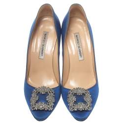 Pre Owned Manolo Blahnik Blue Satin Hangisi  Pumps Size 38.5
