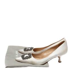 Pre Owned Manolo Blahnik White Satin Hangisi Crystal Embellished Pumps Size 40