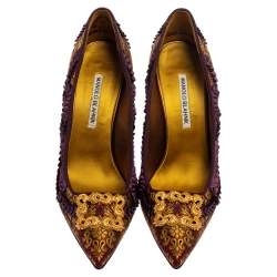 Pre Owned حذاء كعب عالى مانولو بلانيك سليب أون بروكود قماش متعدد الألوان مقاس 38.5