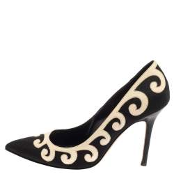 Pre Owned Manolo Blahnik Black/White Leather And Canvas Pumps Size 39.5