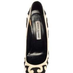 Pre Owned Manolo Blahnik Black/White Leather And Canvas Pumps Size 39.5
