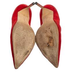 Pre Owned حذاء كعب عالى مانولو بلانيك بى بى سويدى أحمر مقاس 39.5