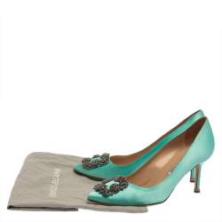 مملوكة مسبقًا Manolo Blahnik Green Satin Hangisi Embellished Pointed Toe Pumps Size 39
