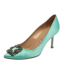 مملوكة مسبقًا Manolo Blahnik Green Satin Hangisi Embellished Pointed Toe Pumps Size 39