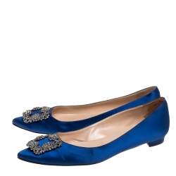 Pre Owned Manolo Blahnik Blue Satin Hangisi Embellished Ballet Flats Size 40.5