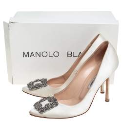 Pre Owned Manolo Blahnik White Satin Hangisi Crystal Embellished Pumps Size 38.5