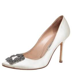 Pre Owned Manolo Blahnik White Satin Hangisi Crystal Embellished Pumps Size 38.5