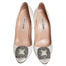Pre Owned Manolo Blahnik White Satin Hangisi Crystal Embellished Pumps Size 38.5